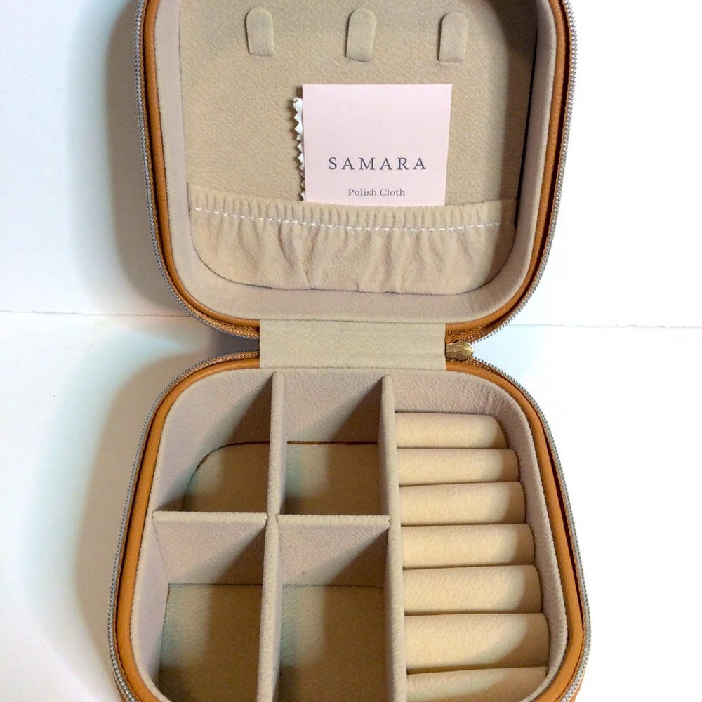 Samara Luxe Jewelry Case